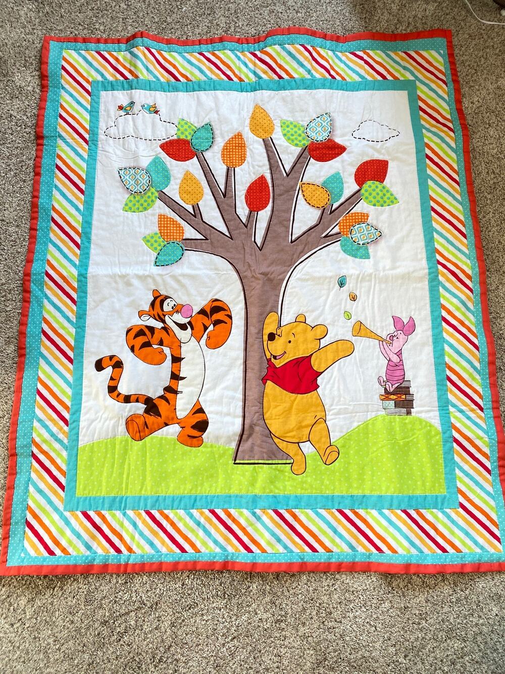 Vintage Disney Winnie the Pooh Quilt Baby Blanket 100 acre woods Tigger Piglet